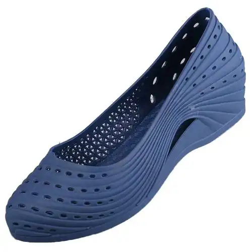 迈凯恩塑料凉鞋女沙滩鞋软底夏季坡跟防滑洞洞鞋女广场舞鞋软塑料女