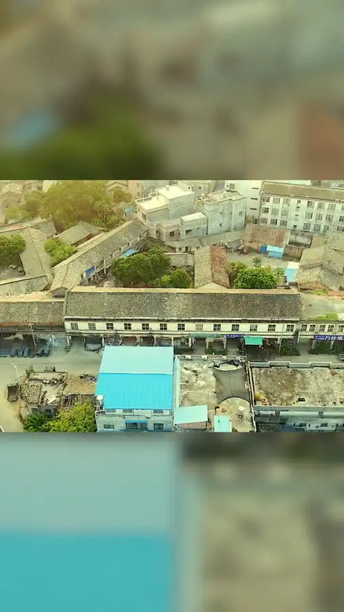平山镇旧百货大楼,你那里有什么值得回忆的地方?#航拍广西灵山