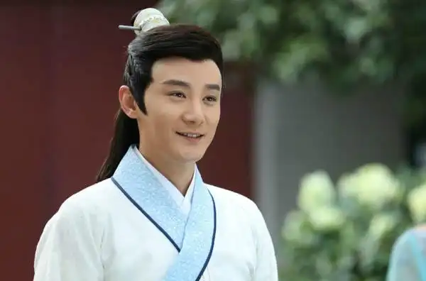 降龙伏虎小济公2降龙扮演者实力圈粉 被赞史上最帅济公