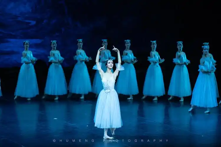 「19第31周」中芭《吉赛尔》谢幕照