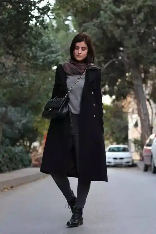 【及裸短靴 黑色小脚裤