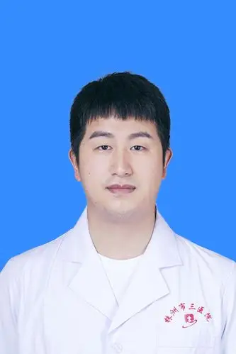 精神科主治医师李波