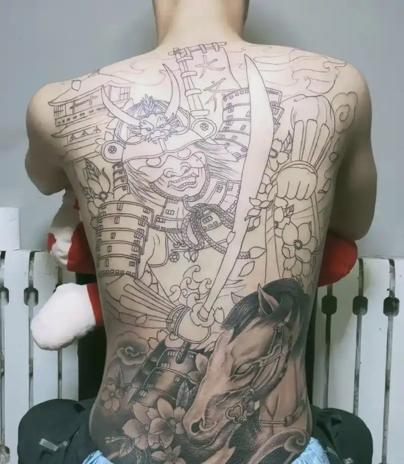 满背战马鬼武士防水纹身贴