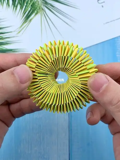 无限循环翻翻乐折纸