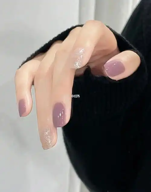 夏天超温柔显白的紫色系美甲