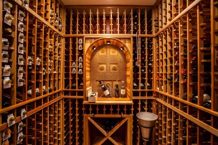 家居装修酒柜图片