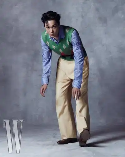 和gucci一起的kai&裴正南……期待《w korea》7月刊画报!