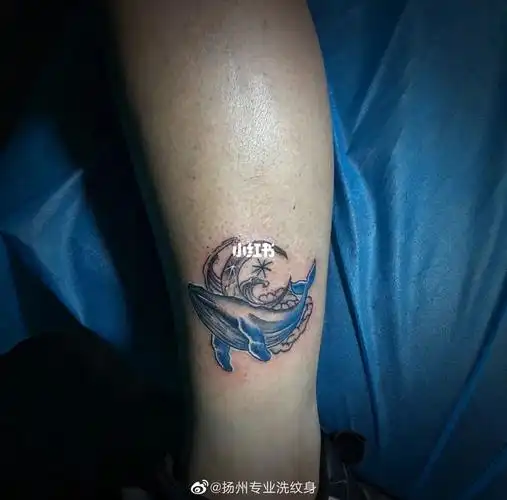 鲸鱼纹身