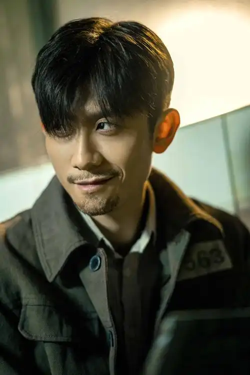 《局中人》张一山穿军装竟然可以这么帅