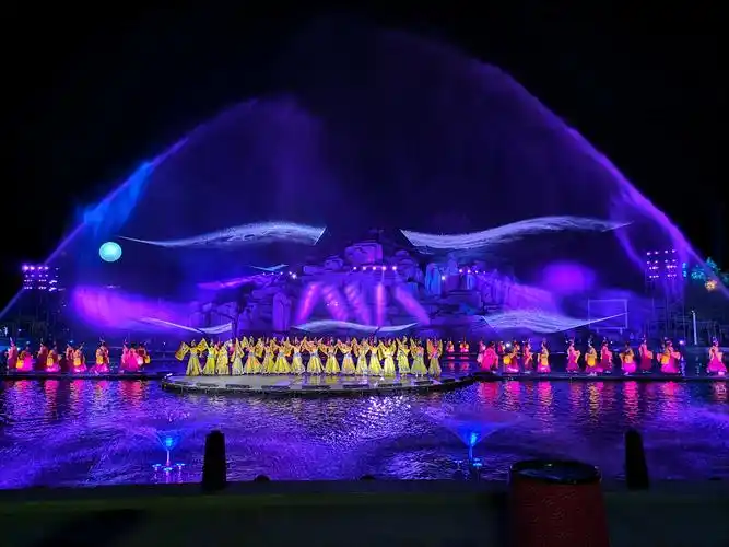 探班《寻梦桑源》大型山水实景演出