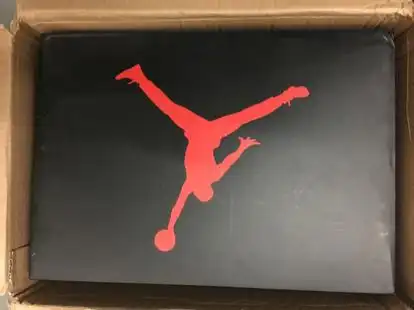 aj3黑水泥2018复刻版开箱aj3blackcement2018实物高清图