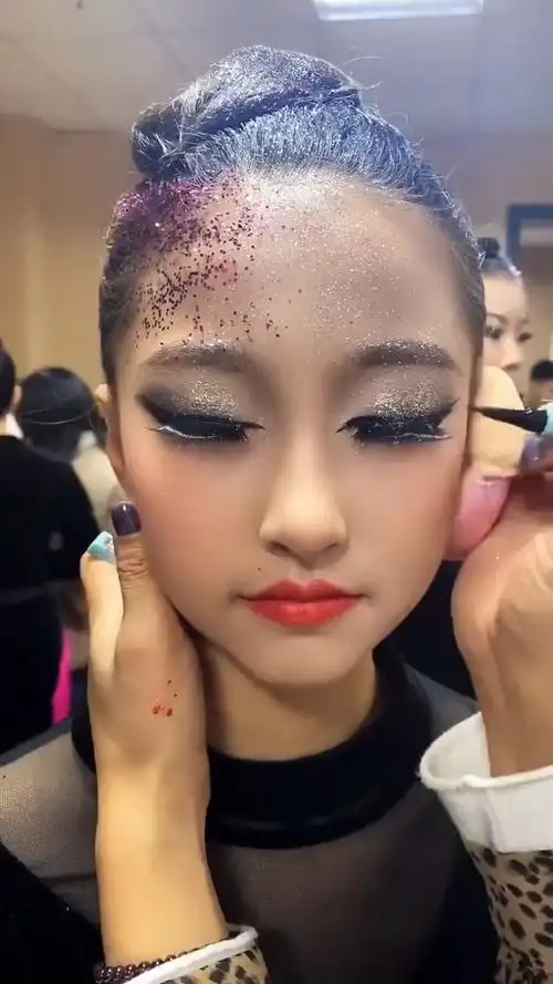 儿童舞台妆#拉丁妆