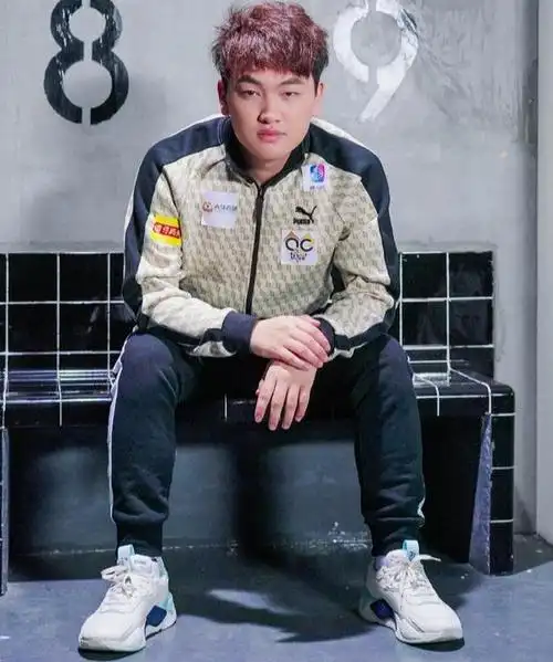 qg夺冠,刺痛发表获奖感言"我的队友都很厉害",他该何去何从?