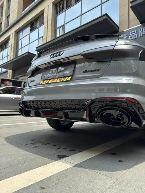 关于奥迪a4l的改装,以下是一些建议