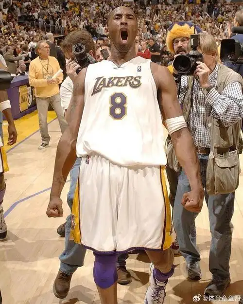 科比81分屠龙:那一晚,上帝穿了8号!