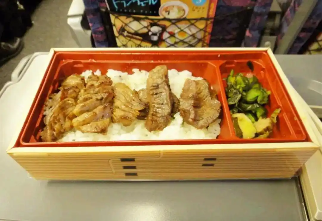 美食情报丨日本,人气超高的美味车站便当大集合!