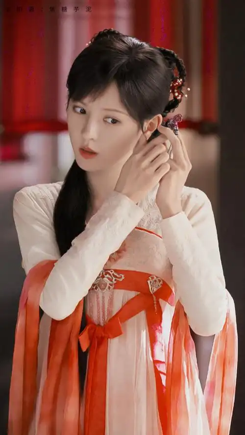 觉得琉璃里的玲珑性格有点像郭大小姐