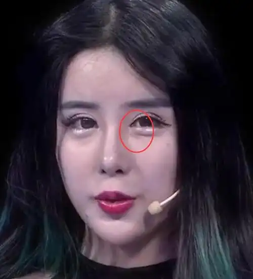 这麼假的还觉得自己很漂亮?