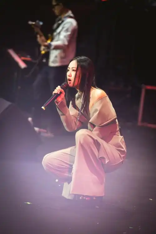 草莓音乐节##跟陈粒一起玩音乐节