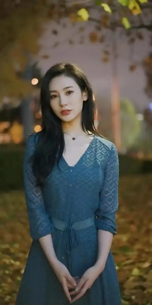 中华小姐总冠军,凤凰卫视女主持人郭洋子,人见人爱