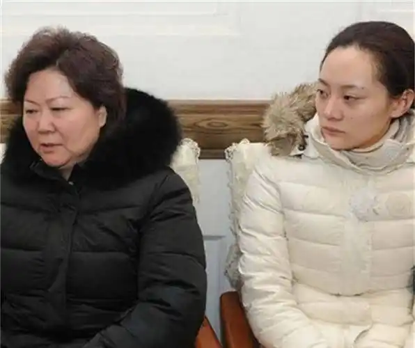 张学津生命中最后的故事,三婚妻子在他病中与他结婚,感人至深_张丽敏