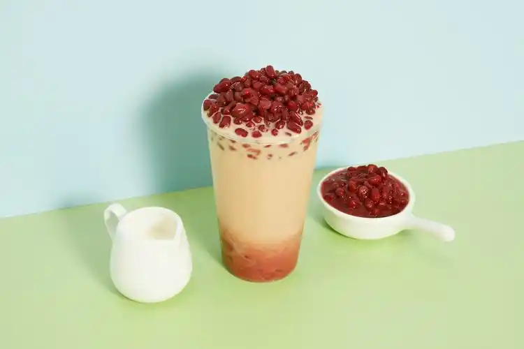 蓝底炼奶奶茶红豆小料一杯奶茶