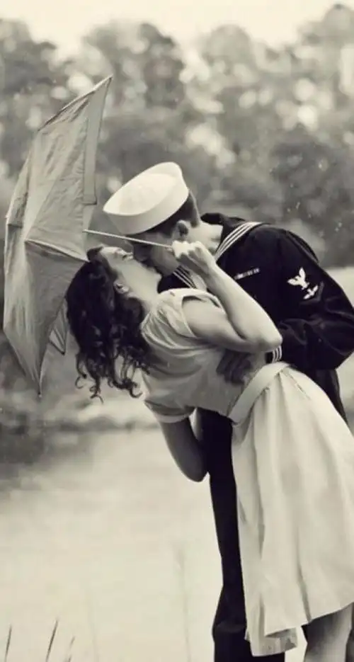 胜利之吻 欧美 壁纸 复古 古风 旧时光