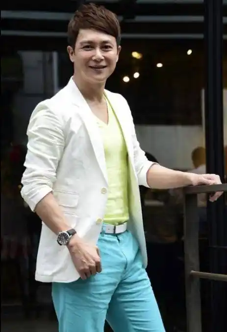 不再拍戏,自嘲是演坏人太多的惩罚,如今47岁依旧单身_王灿_因为_作品