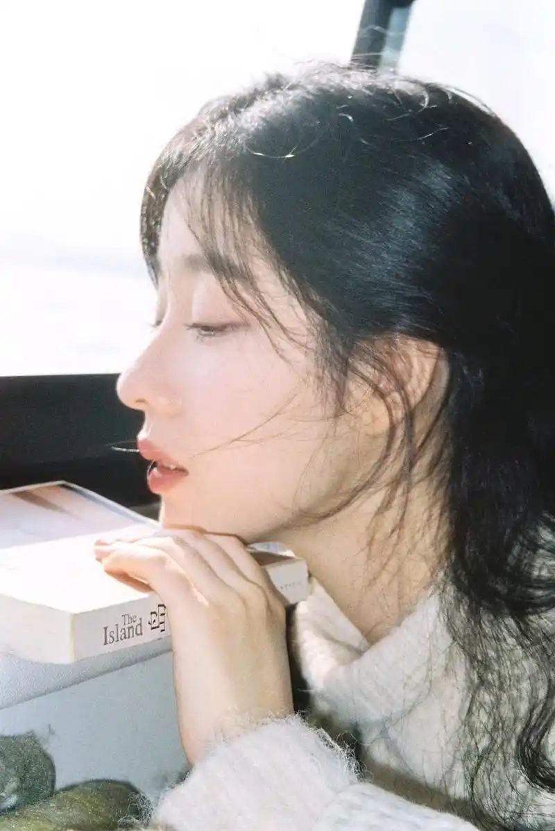 "这是一封离别信92" #氛围感 #侧颜 #清冷感美女 #温 - 抖音