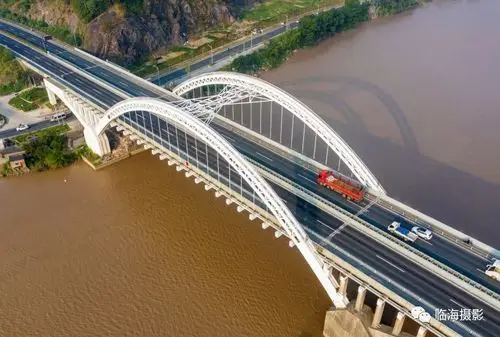今年7月,听说伏龙大桥工程获得核准批复,建成后将成为第六座横跨灵江