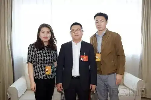 全国人大代表,均瑶集团董事长王均金