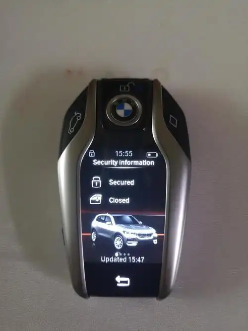 宝马x5,中规版x5液晶钥匙是英文的吗