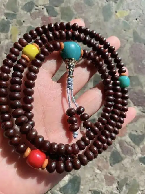 光如玛瑙,紫金钵盂菩提又叫金碗菩提,寓意金饭碗#文玩  #文玩手串