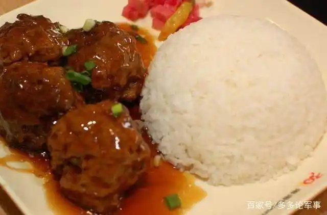 红烧肉丸饭正价22元,半价11,再点一份试试.