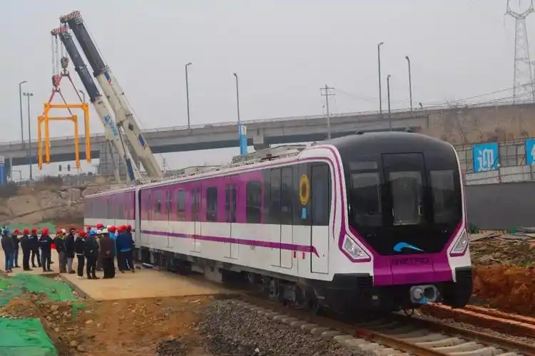 里程碑成都地铁5号线回龙停车场正式接车