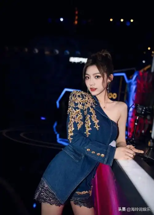 天云,美貌与智慧并存的kpl美女解说员