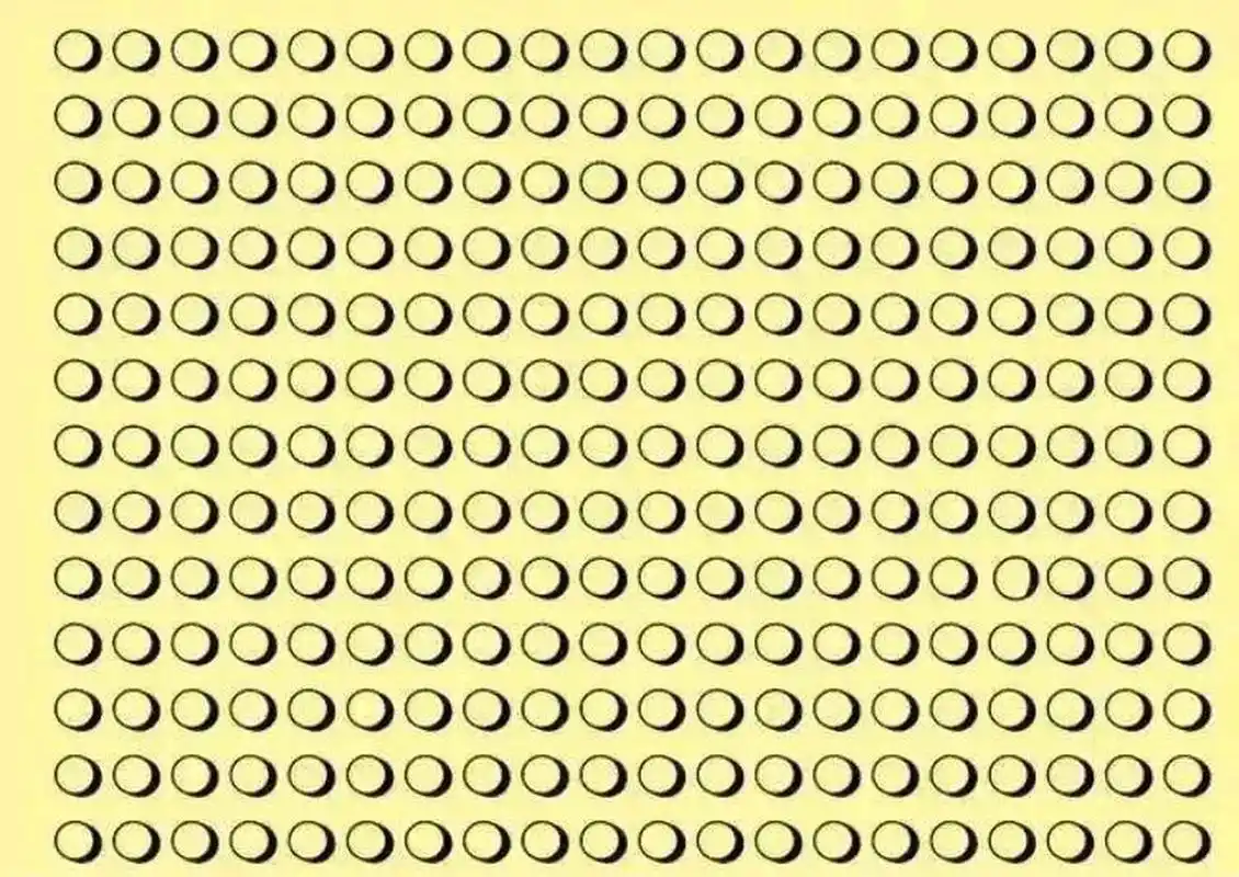 考眼力:图片中有一处不同,你能看见吗?能找到的绝对是火眼金睛!