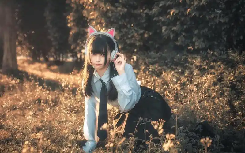 可爱猫耳朵美女乖巧卖萌写真,图片 - 真棒壁纸