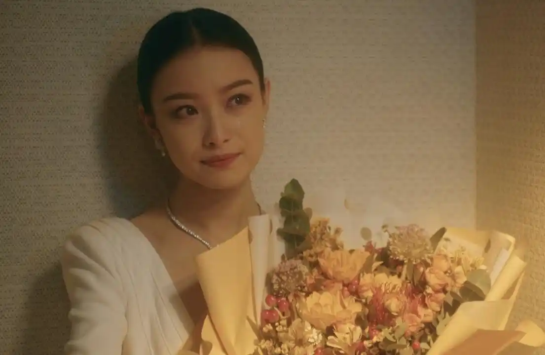 流金岁月锁锁终于明白没有男人爱她如表哥爱她一半那么多