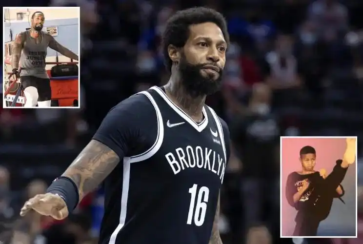 键盘侠丨15刀组建最强死亡阵容追梦天尊在列球迷三个格林