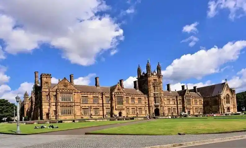 规划~03澳八大申请要求那么,作为澳洲留学著名的八所大学,也就