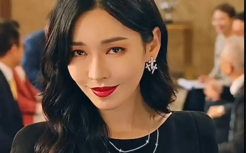 韩剧顶楼3:令人印象深刻的角色,可盐可甜的千瑞珍——金素妍!