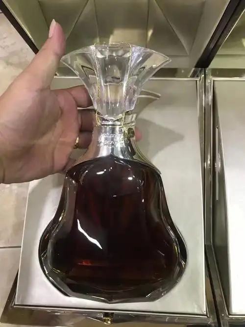 轩尼诗百乐廷皇禧