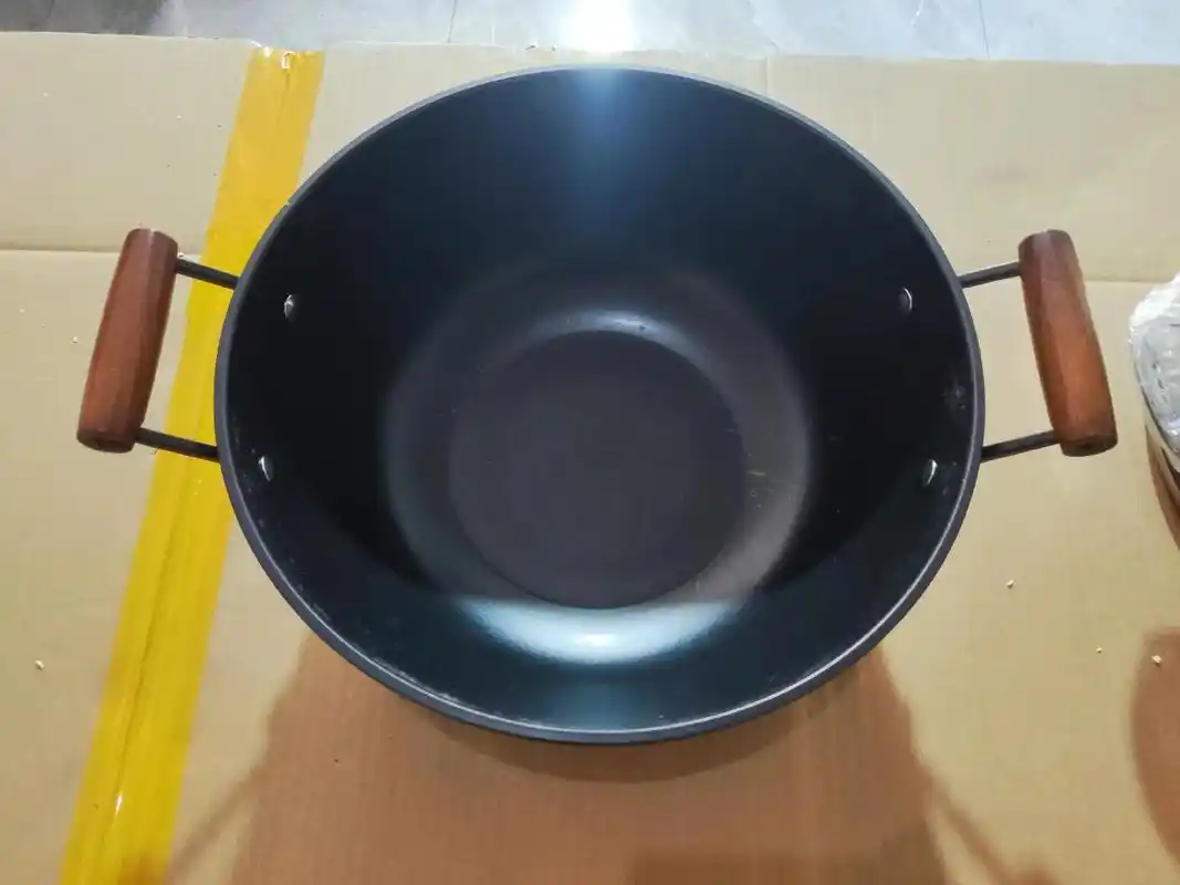 双耳铁锅 不锈钢蒸笼.能炒能炖的双耳铁锅#无涂层不粘锅 #锅 - 抖音