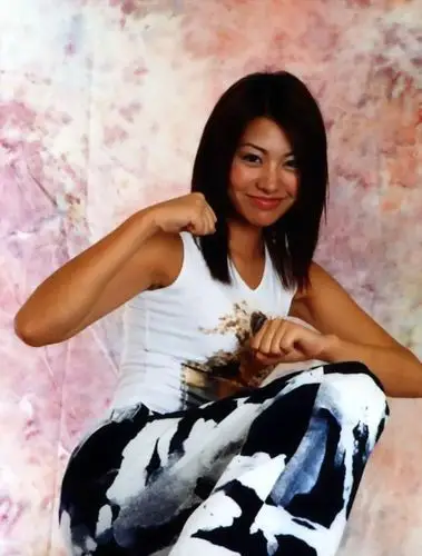 姜华写真图片-自制2048x2048壁纸.-明星写真馆n63.com