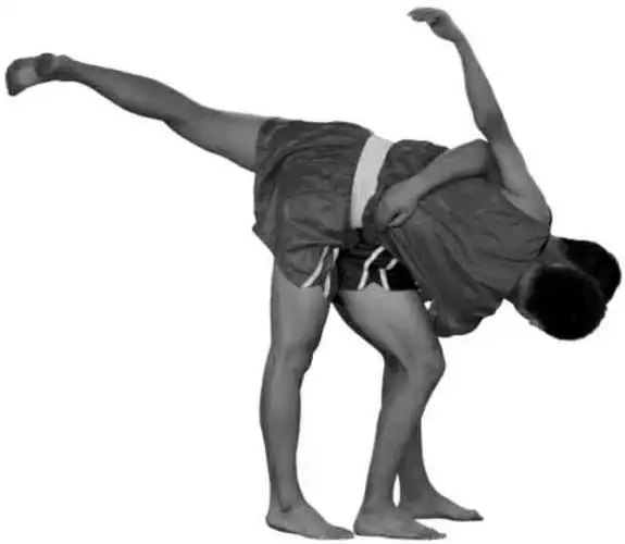 散打的摔法训练