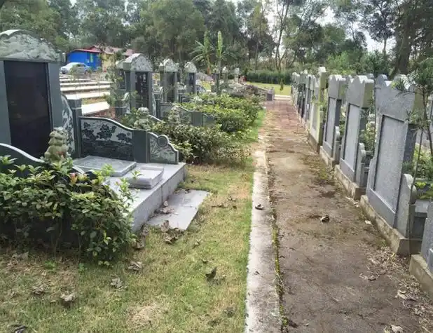 桂林尧山金泉公墓_桂林墓地价格_广西桂林陵园墓地价格咨询电话400