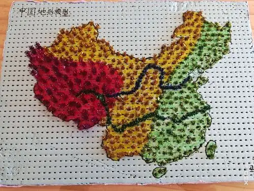 马艺嘉中国地形模型