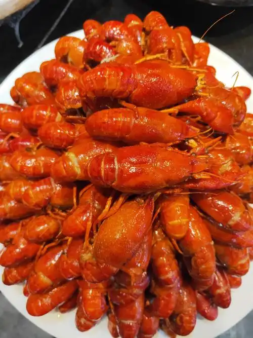 状元府手抓龙虾9.9元一斤,快来品尝吧,状元府4月27日夜宵开始啦