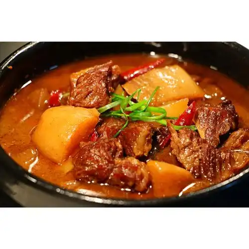 自由自在的因子做的萝卜烧牛腩